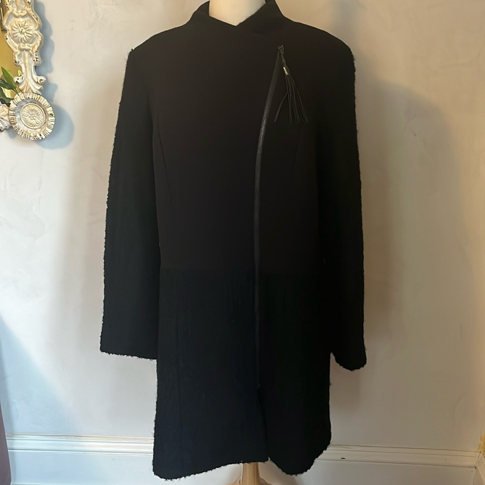 Alfani Wool Blend Asymmetrical Black two texture coat w/zipper tassel Size Large